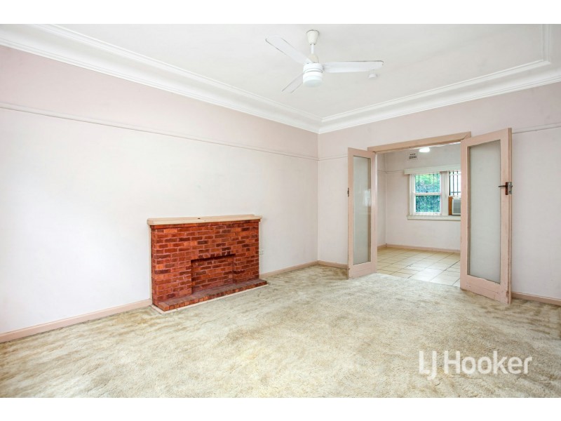 35 Strickland Road, Guildford NSW 2161