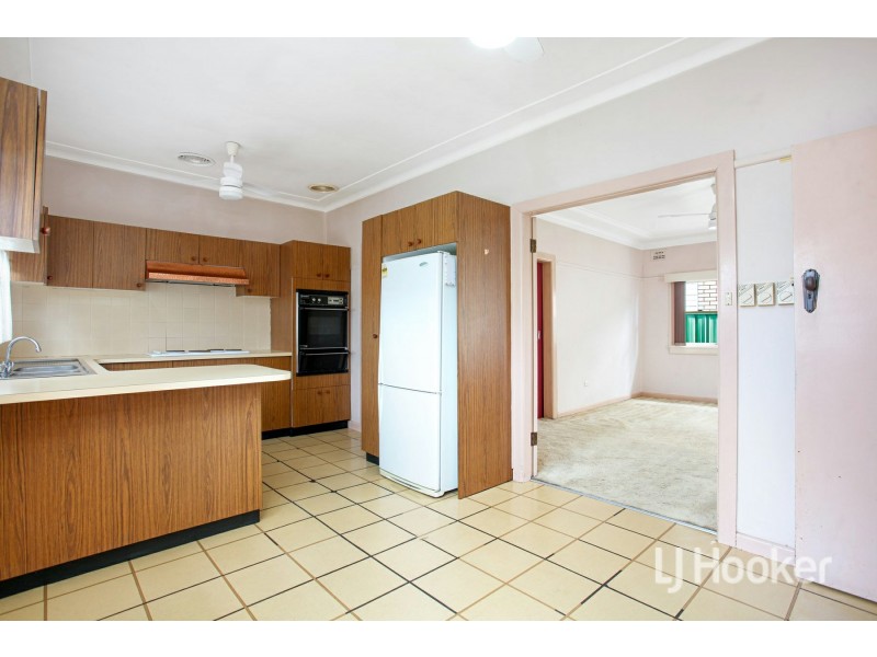 35 Strickland Road, Guildford NSW 2161