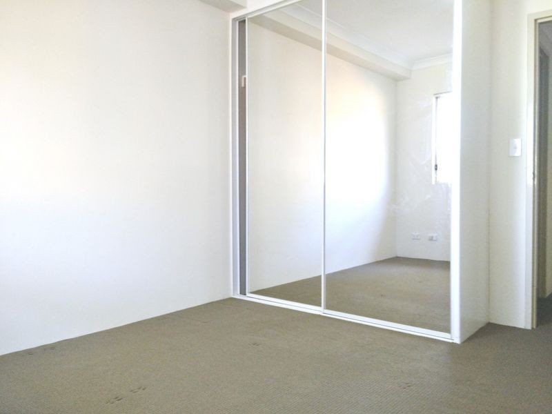 9/482 Merrylands Road, Merrylands NSW 2160