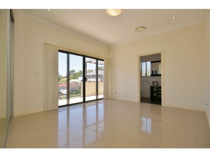 Apartment 9/81-83 Bangor Street, Guildford NSW 2161