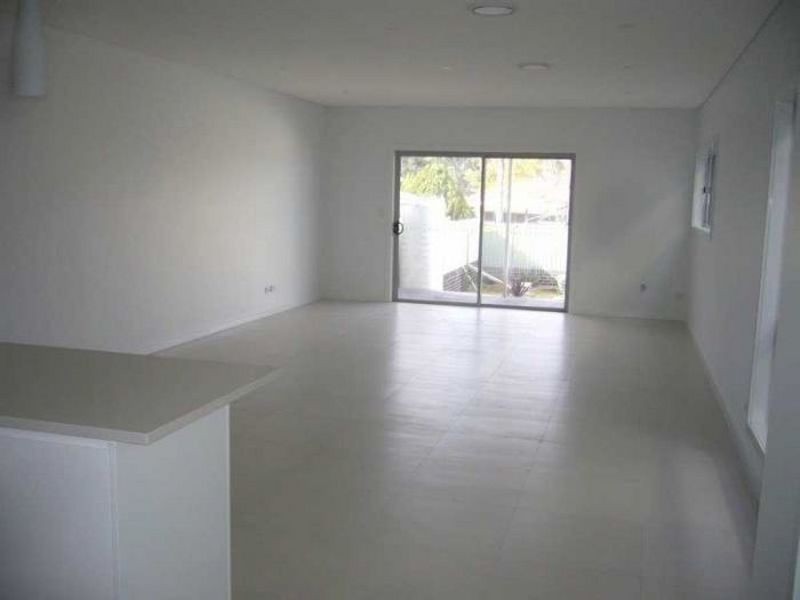 22 Ettalong Road, Greystanes NSW 2145