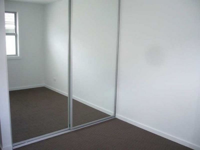 22 Ettalong Road, Greystanes NSW 2145