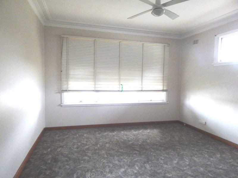 129 Jersey Road, Greystanes NSW 2145