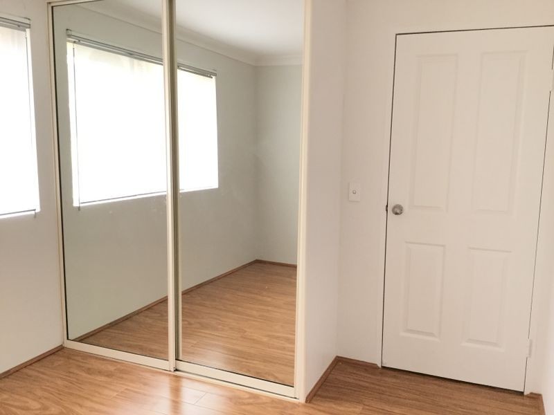 5/74 Newman Street, Merrylands NSW 2160