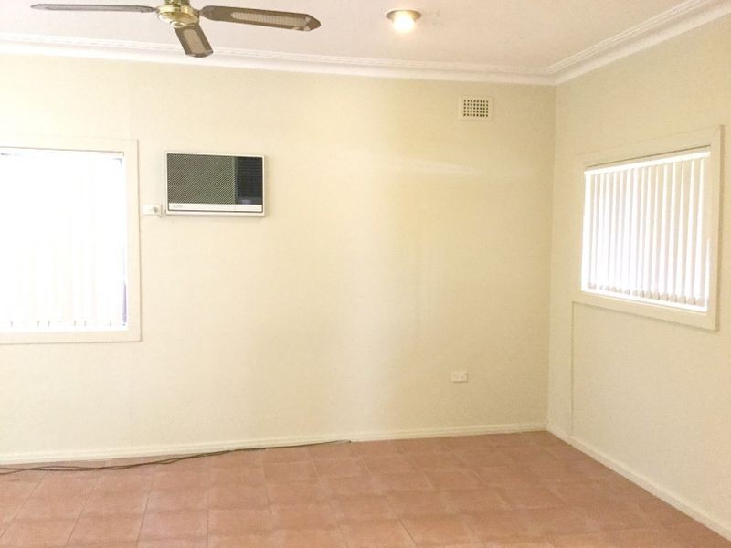 40 Binda Street, Merrylands NSW 2160