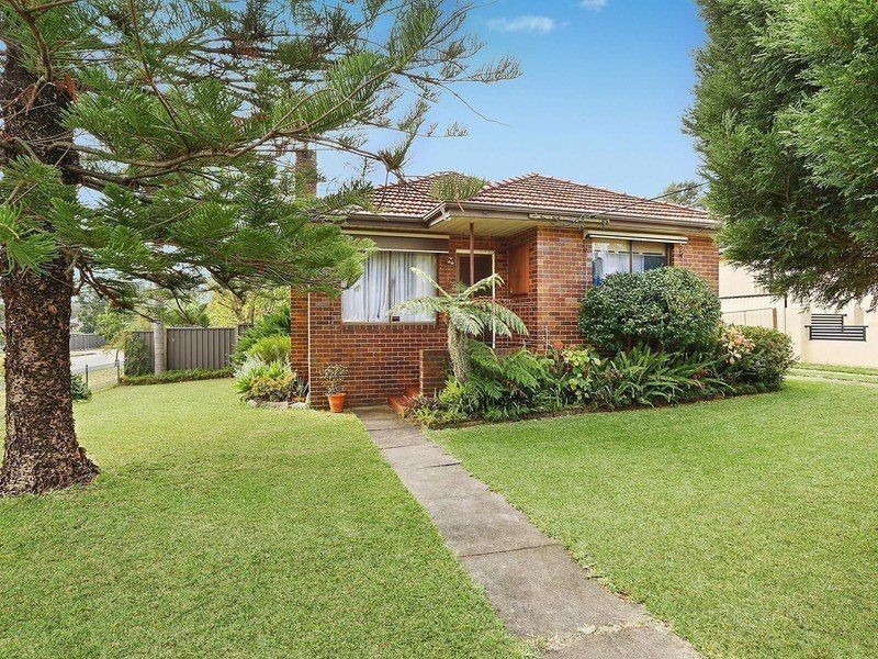 2 Brewer Crescent, South Wentworthville NSW 2145