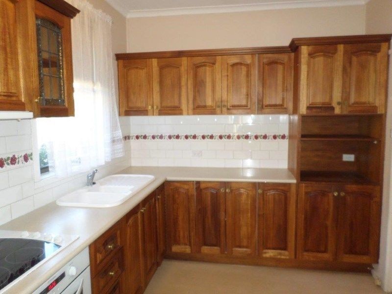2 Brewer Crescent, South Wentworthville NSW 2145