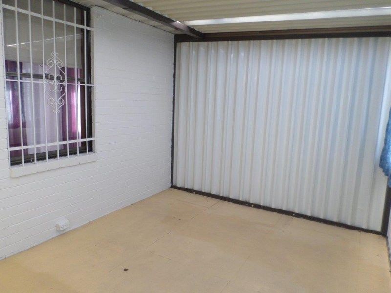 2 Brewer Crescent, South Wentworthville NSW 2145