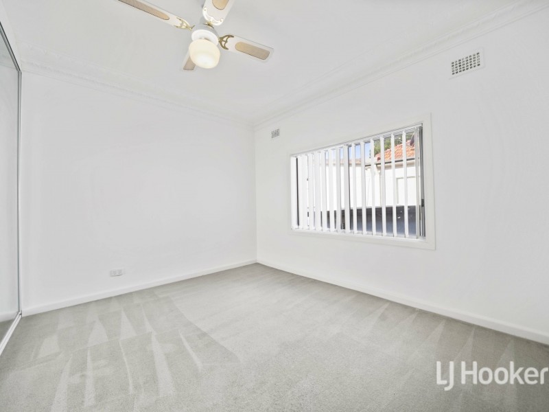 129 Hawksview St, Merrylands NSW 2160