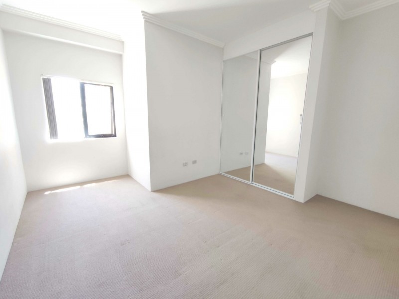 5/106-108 Merrylands Rd, Merrylands NSW 2160