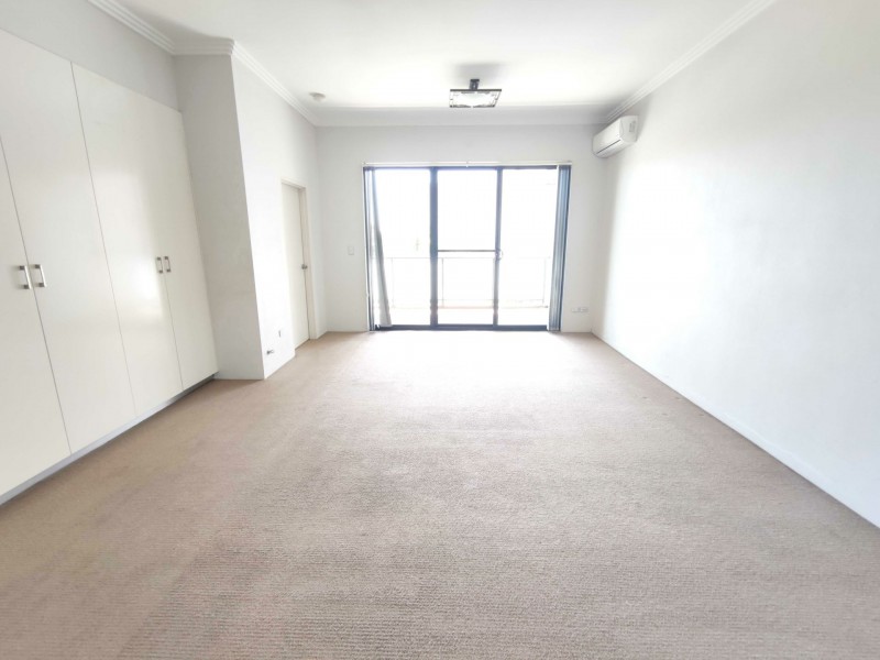 5/106-108 Merrylands Rd, Merrylands NSW 2160