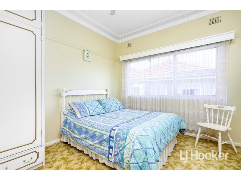 121 Hampden Road, South Wentworthville NSW 2145