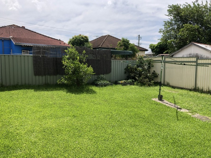 4 May street, Merrylands NSW 2160