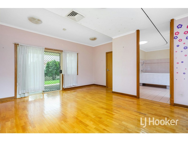 69 Salisbury Road, Guildford NSW 2161