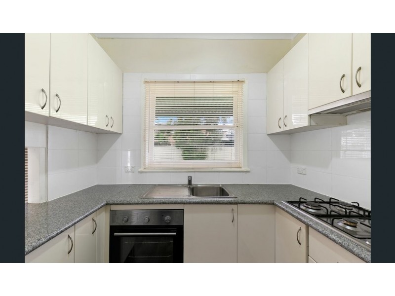 77 Queen Street, Guildford NSW 2161