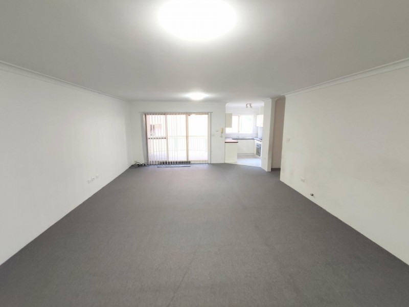 Unit 6/35 Windsor Road, Merrylands NSW 2160
