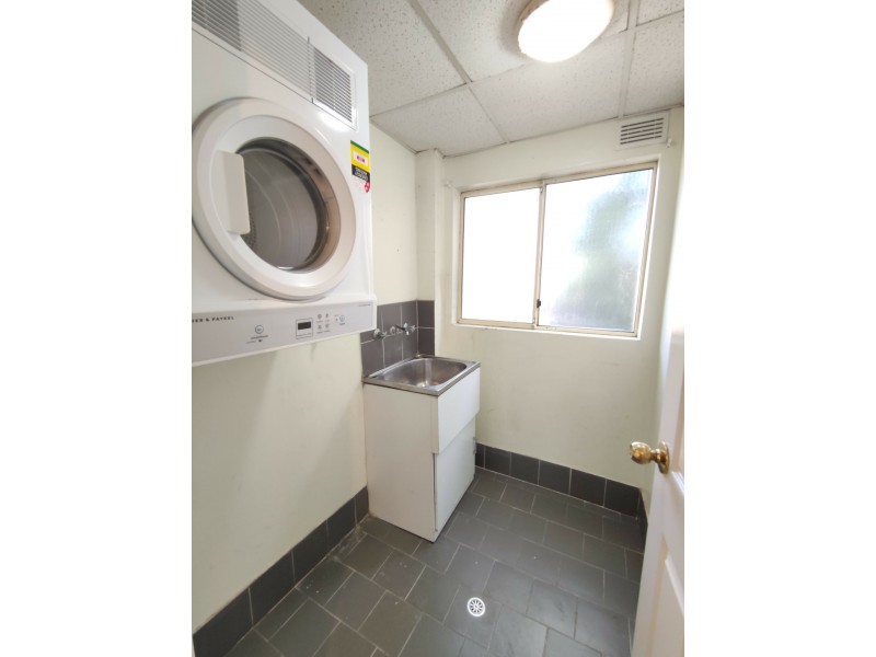 Unit 6/35 Windsor Road, Merrylands NSW 2160