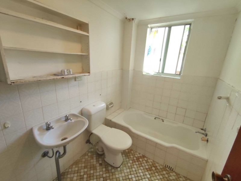 Unit 4/40-42 Birmingham Street, Merrylands NSW 2160