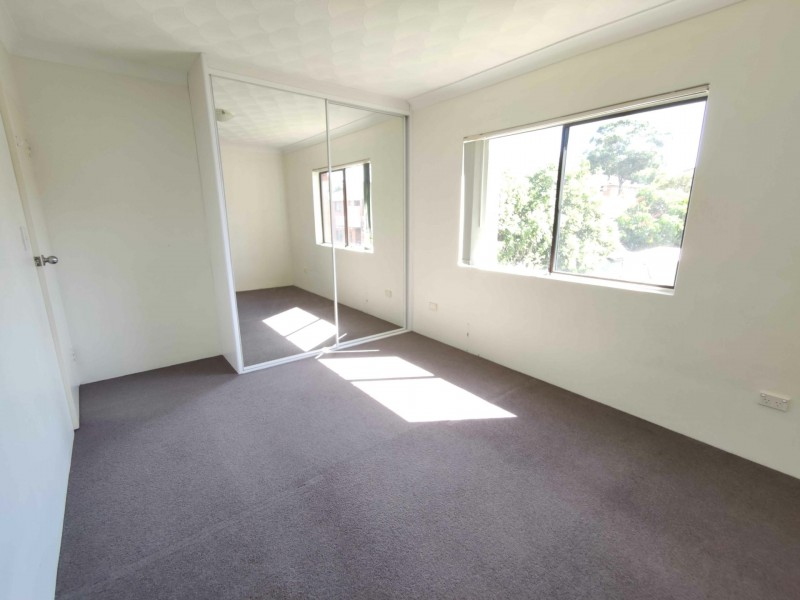 9/29 Neil Street, Merrylands NSW 2160