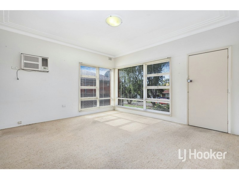 42 Lough Avenue, Guildford NSW 2161