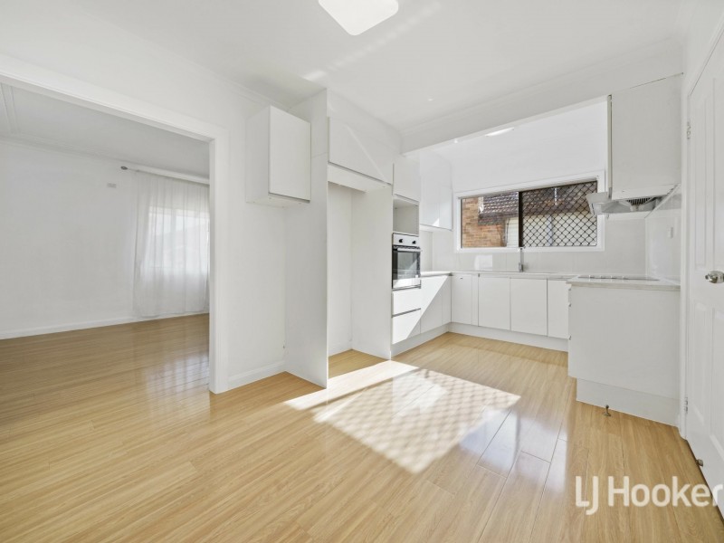 16 Styles Pl, Merrylands NSW 2160