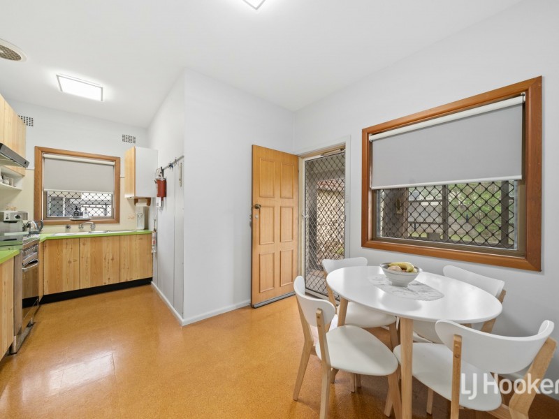 4 Rogers Street, Merrylands NSW 2160