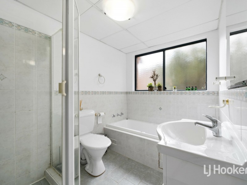 8/42-46 Treves Street, Merrylands NSW 2160