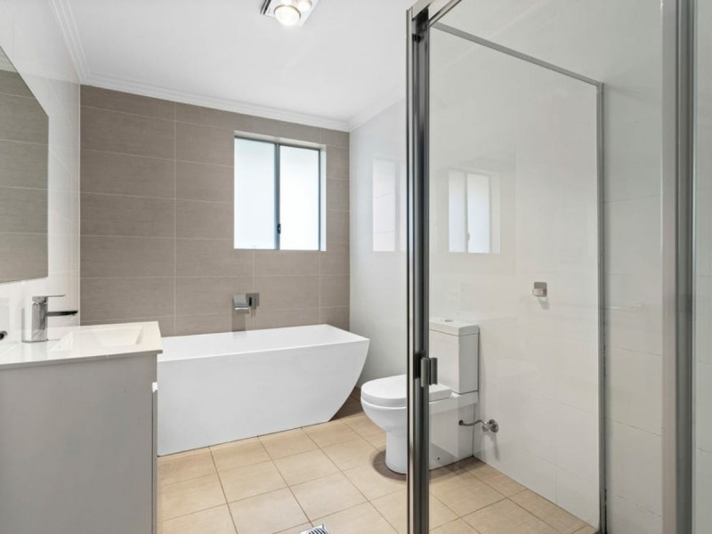 18A Crawford St, Guildford NSW 2161