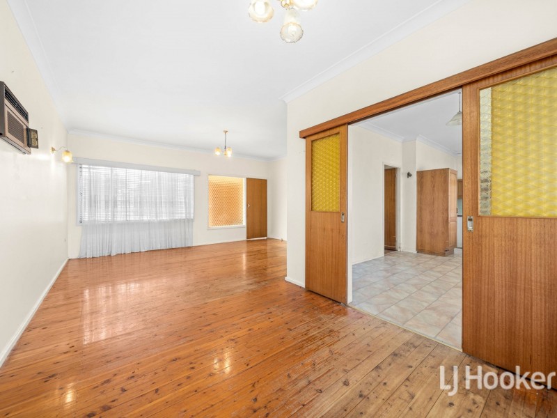 8 Ian Street, Greystanes NSW 2145