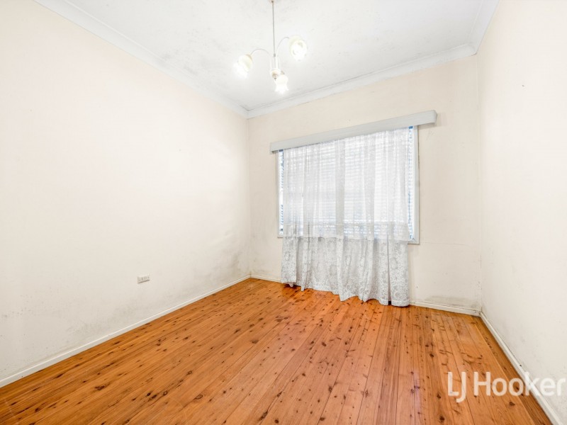 8 Ian Street, Greystanes NSW 2145