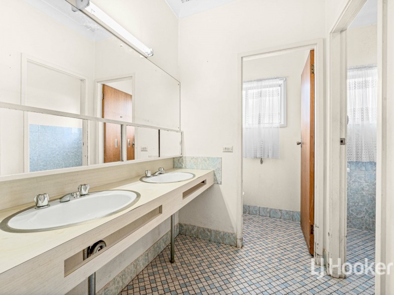 8 Ian Street, Greystanes NSW 2145