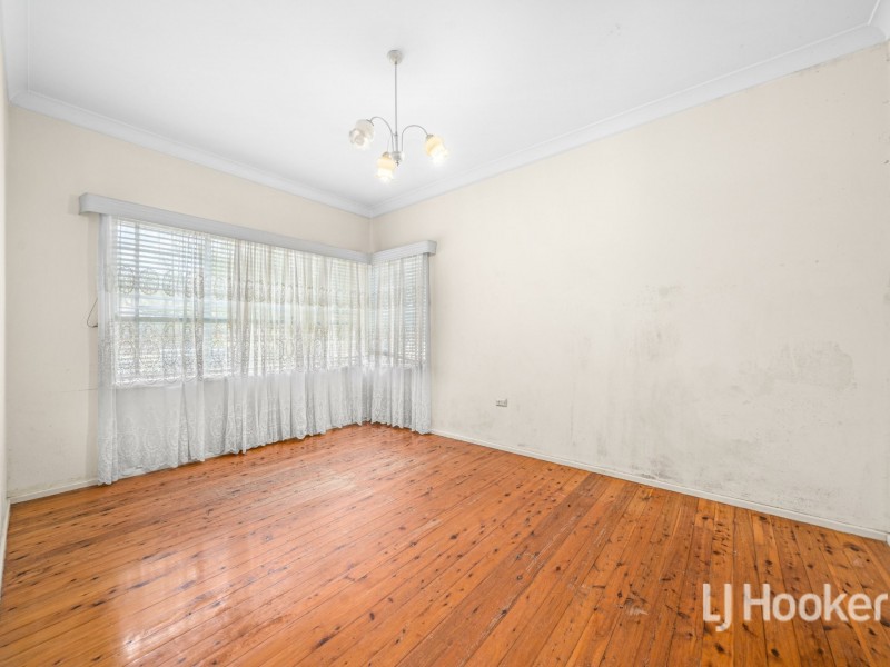 8 Ian Street, Greystanes NSW 2145