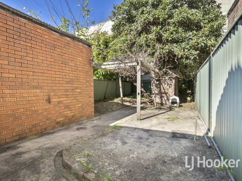 142 Merrylands Rd, Merrylands NSW 2160