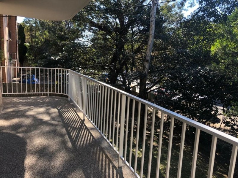 2/37 Memorial Ave, Merrylands NSW 2160