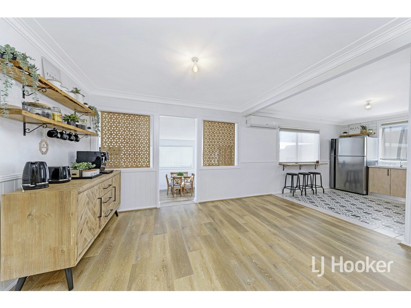 21 Shackel Ave, Old Guildford NSW 2161