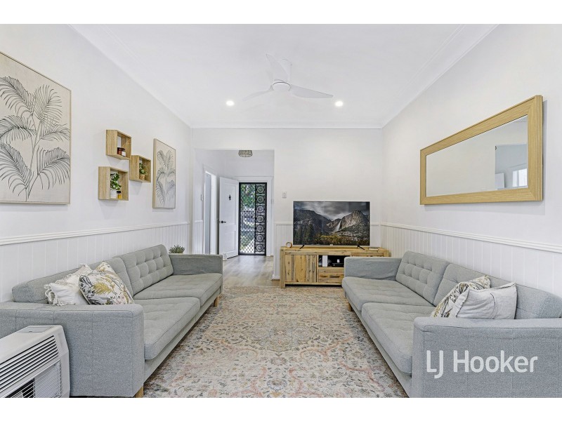 21 Shackel Ave, Old Guildford NSW 2161