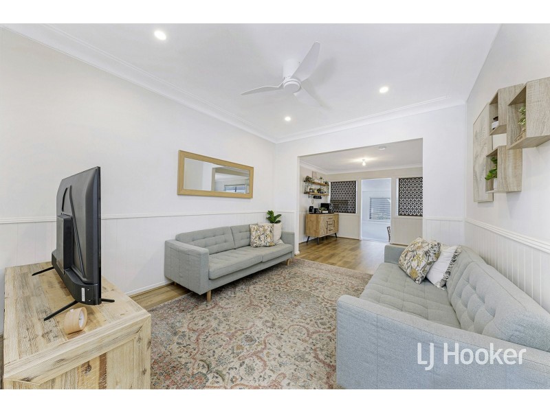 21 Shackel Ave, Old Guildford NSW 2161