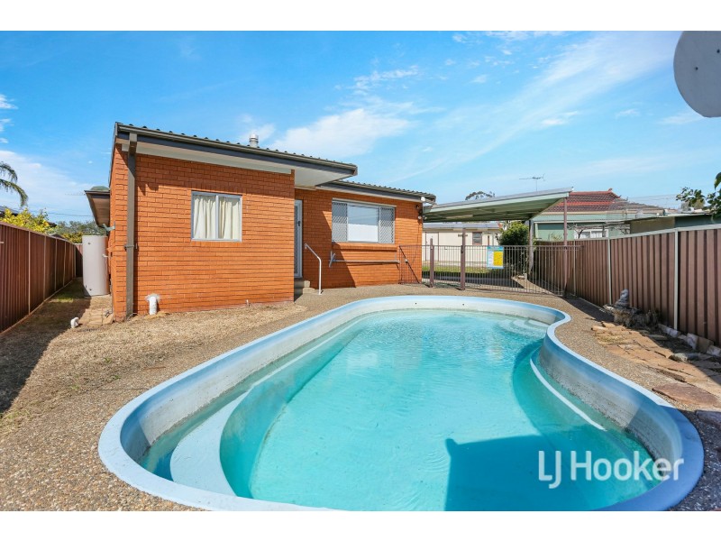 5 Pan Cres, Greystanes NSW 2145