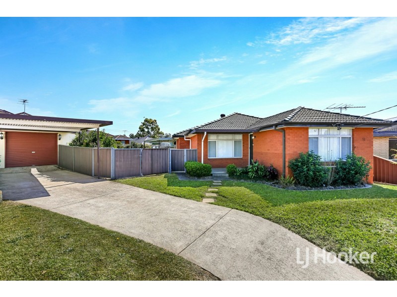 5 Pan Cres, Greystanes NSW 2145