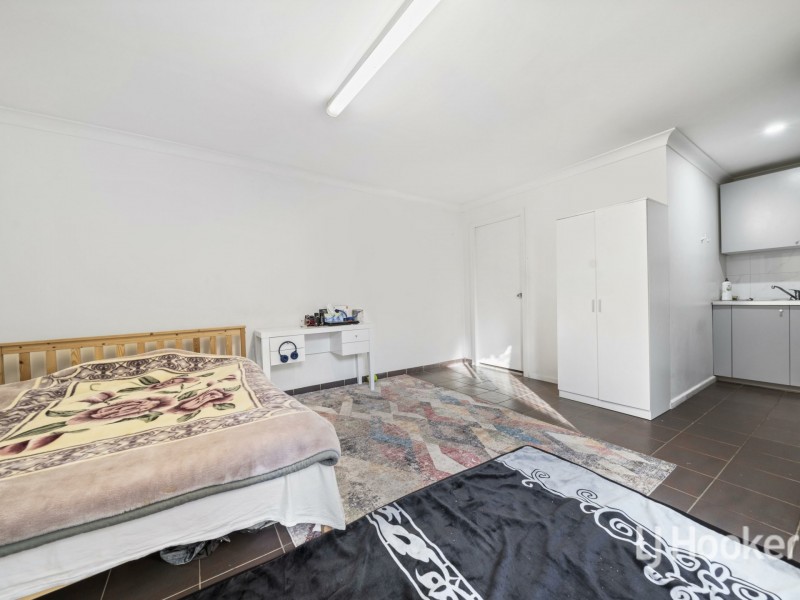 16 Milner Rd, Guildford NSW 2161