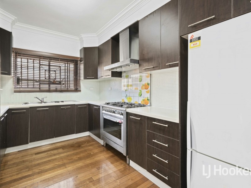 16 Milner Rd, Guildford NSW 2161