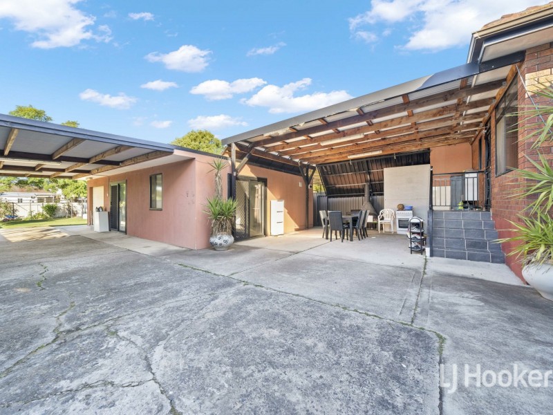 16 Milner Rd, Guildford NSW 2161