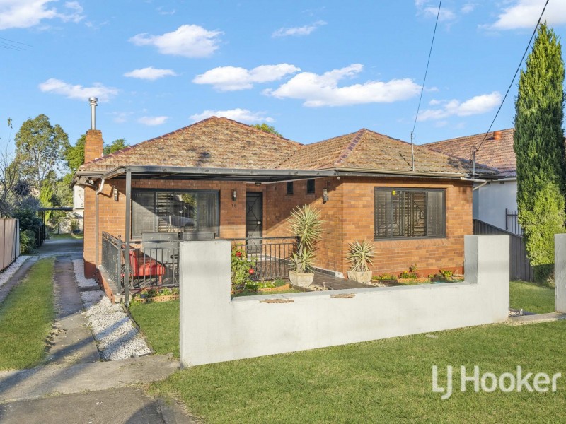 16 Milner Rd, Guildford NSW 2161