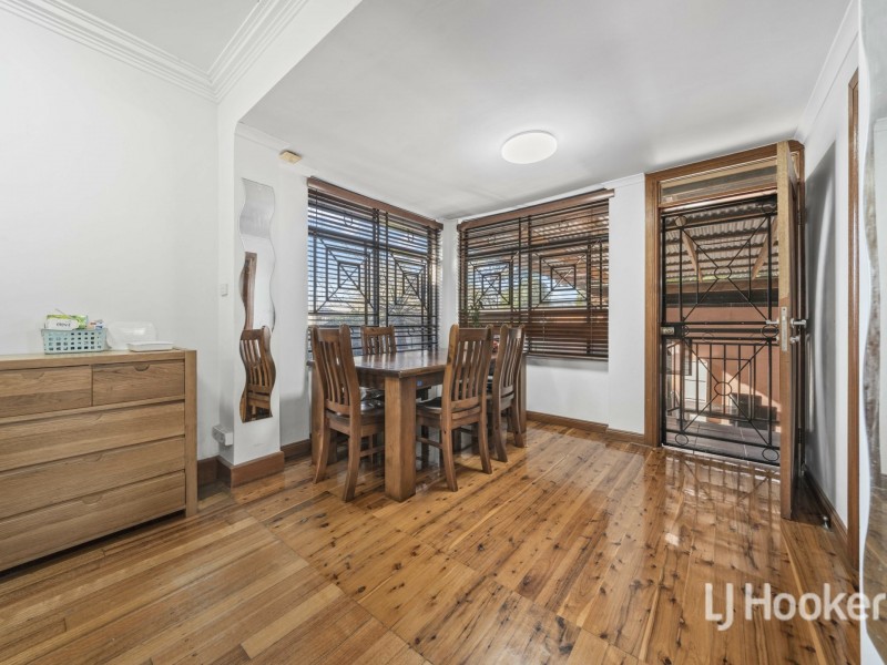 16 Milner Rd, Guildford NSW 2161