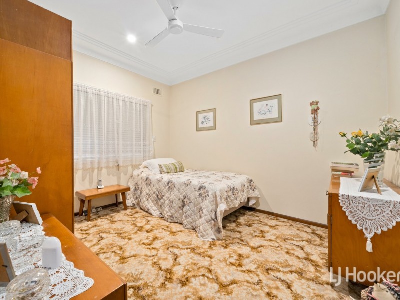 8 Wolumba Street, Chester Hill NSW 2162