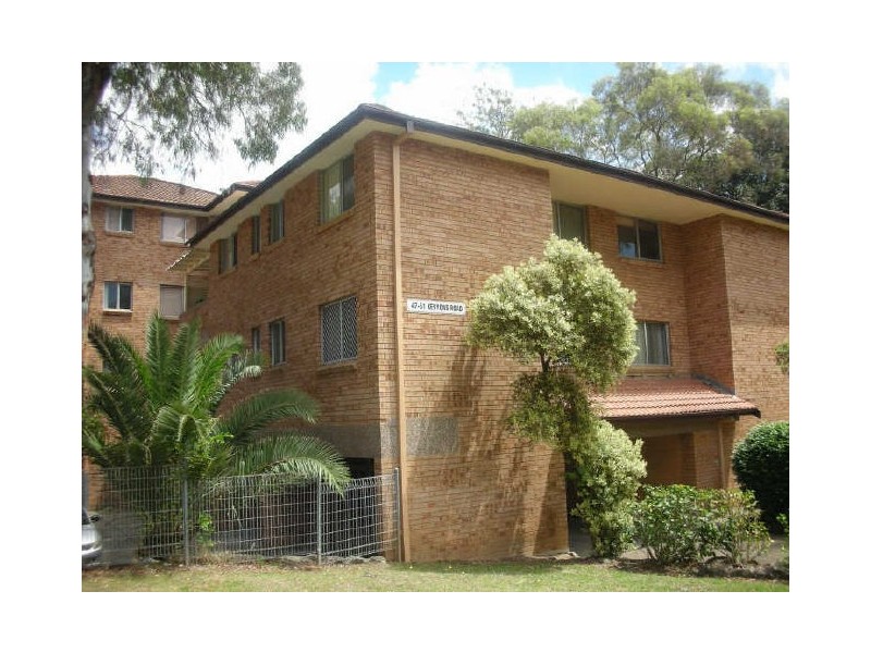 8/47 Kenyons Road, Merrylands West NSW 2160