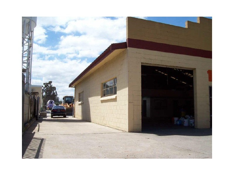 16 Victoria Street, Smithfield NSW 2164