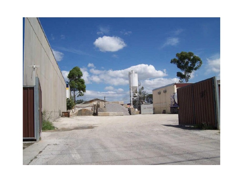 16 Victoria Street, Smithfield NSW 2164