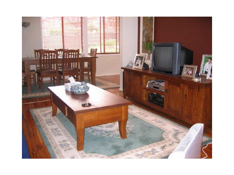 4 Wyee Place, Greystanes NSW 2145