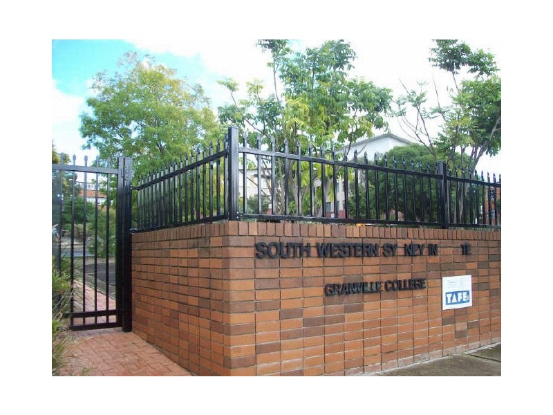 8 May Street, Granville NSW 2142